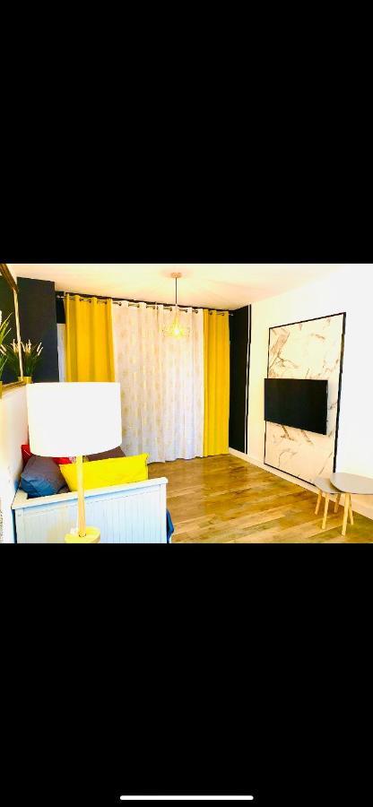 Splendide T2 Neuf Coocoonig Avec Petit Patio Apartment Sete Exterior photo